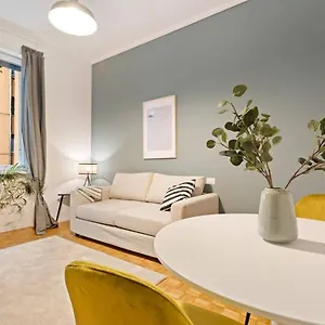 https://gorgeous-flat-in-the-design-district.it-lombardy.com