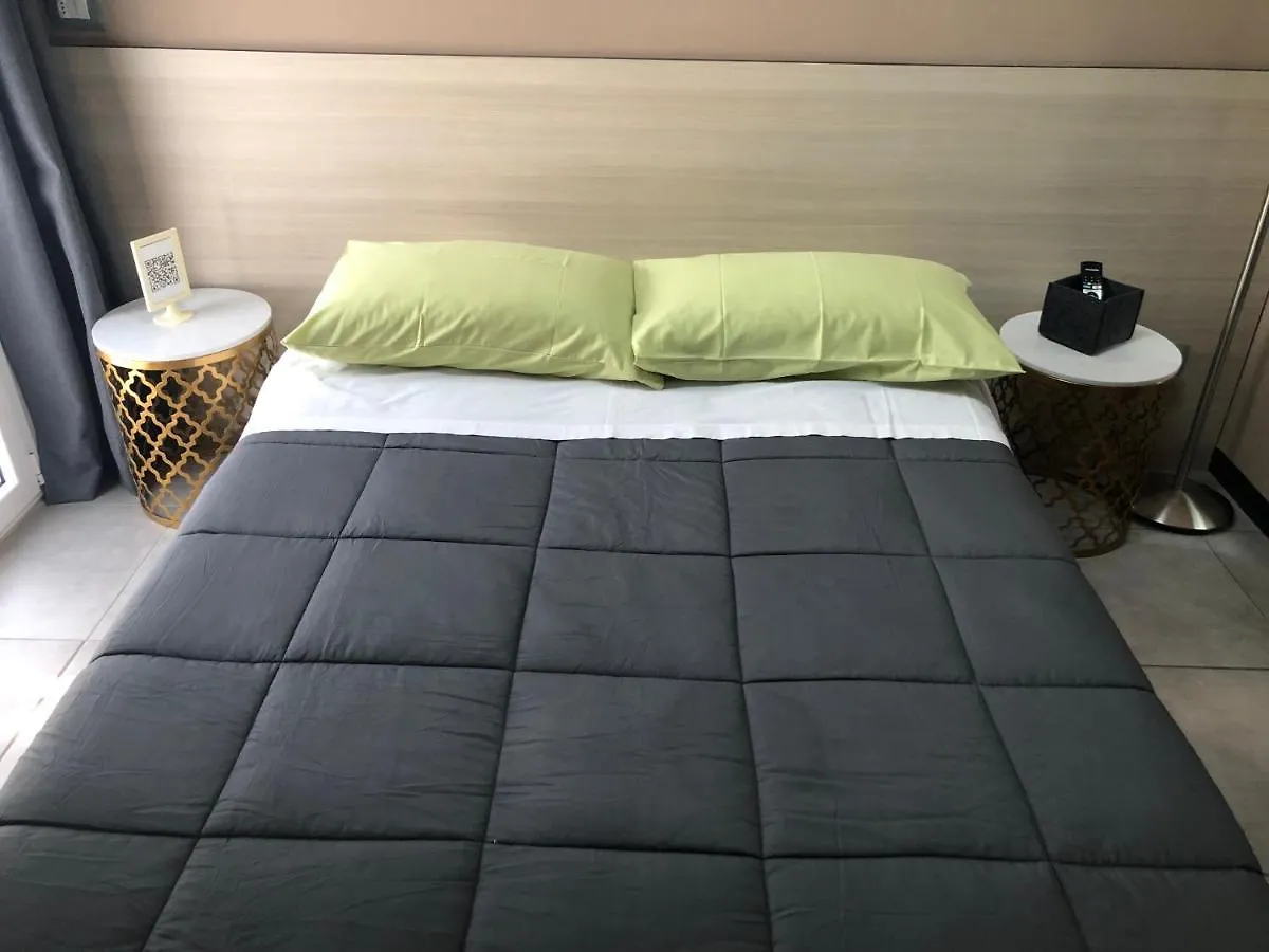 Guest house Villa Camilla Milano Italy