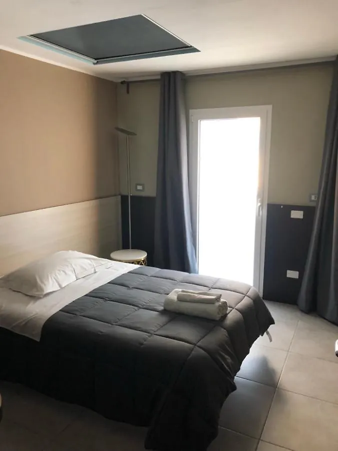 Villa Camilla Milano 0*, Milan Italy